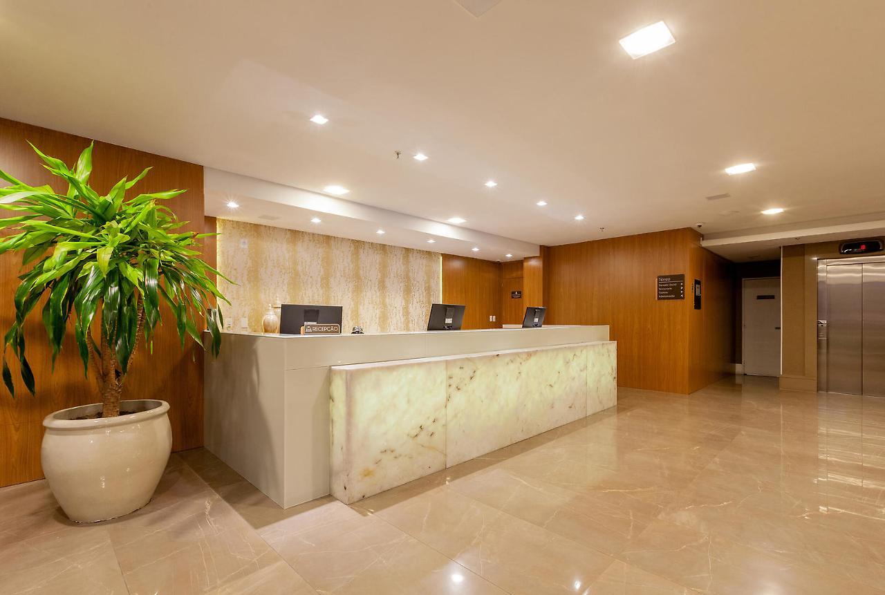 Tri Hotel Executive Бруски Екстер'єр фото